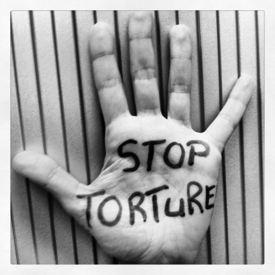 reato di tortura
